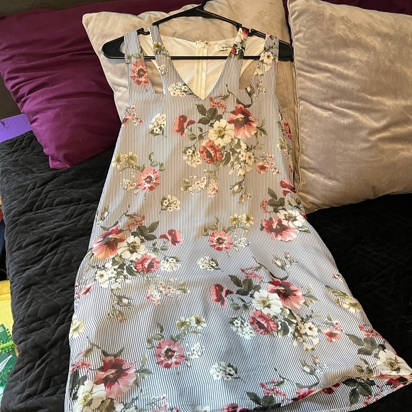 Express, speechless, forever 21 - Picture 2 of 6